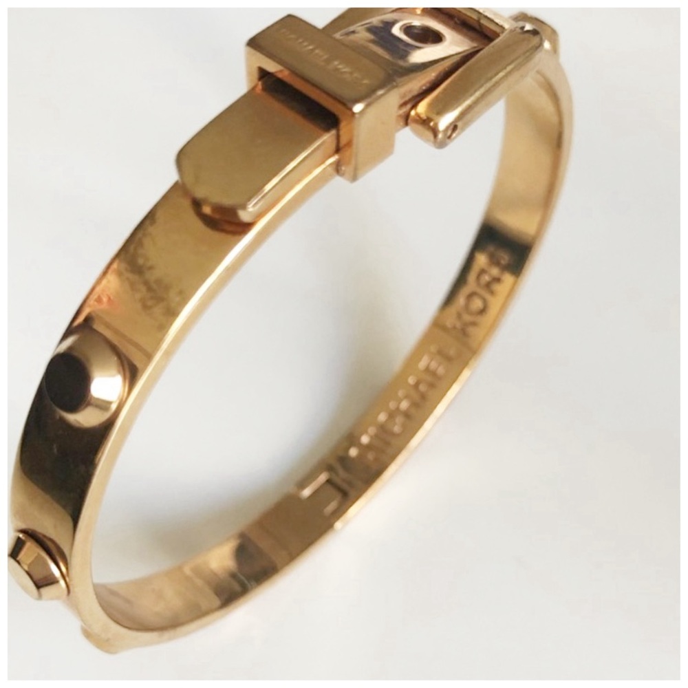 Michael Kors, Belt Style Rose Gold Bangle Bracelet, With Adjustable fit